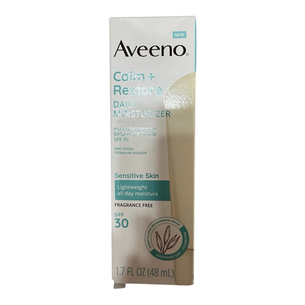 Aveeno Calm + Restore Daily Moisturizer - White